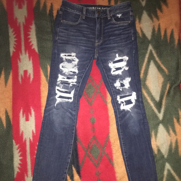 American Eagle skinny jeans - Picture 2 of 4